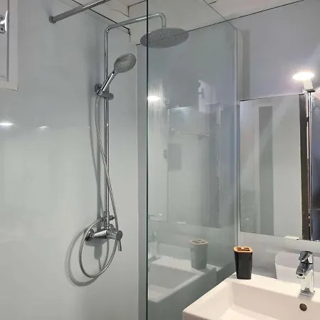 Apartamento Renove 2 Pieces + Mezzanine, Terrasse, Parking - Cap D'agde - Fr-1-249-391 *