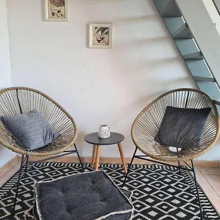 Renove 2 Pieces + Mezzanine, Terrasse, Parking - Cap D'agde - Fr-1-249-391 Agde